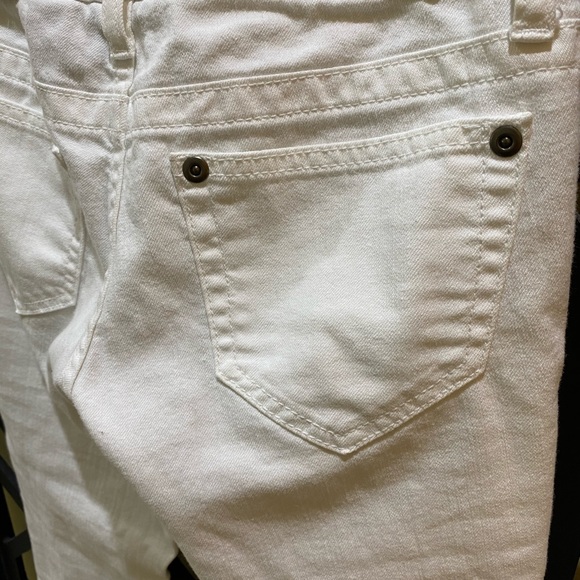 Skinny White Denim Jeans - Picture 4 of 5